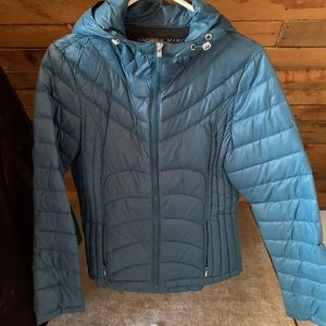 Packable down jacket with hood